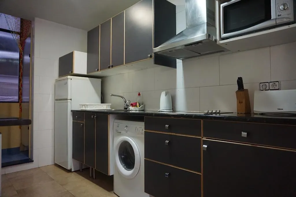 Aparteasy - Montjuic & Fira-1